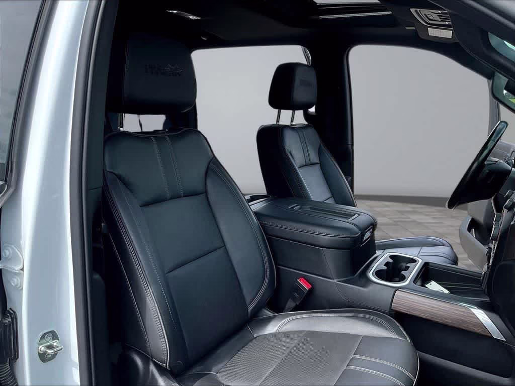 2022 Summit White Chevrolet Silverado 3500HD High Country 4X4 Truck