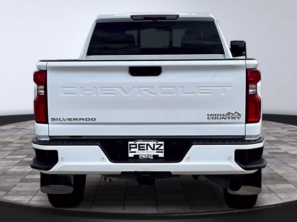 2022 Summit White Chevrolet Silverado 3500HD High Country 4X4 Truck