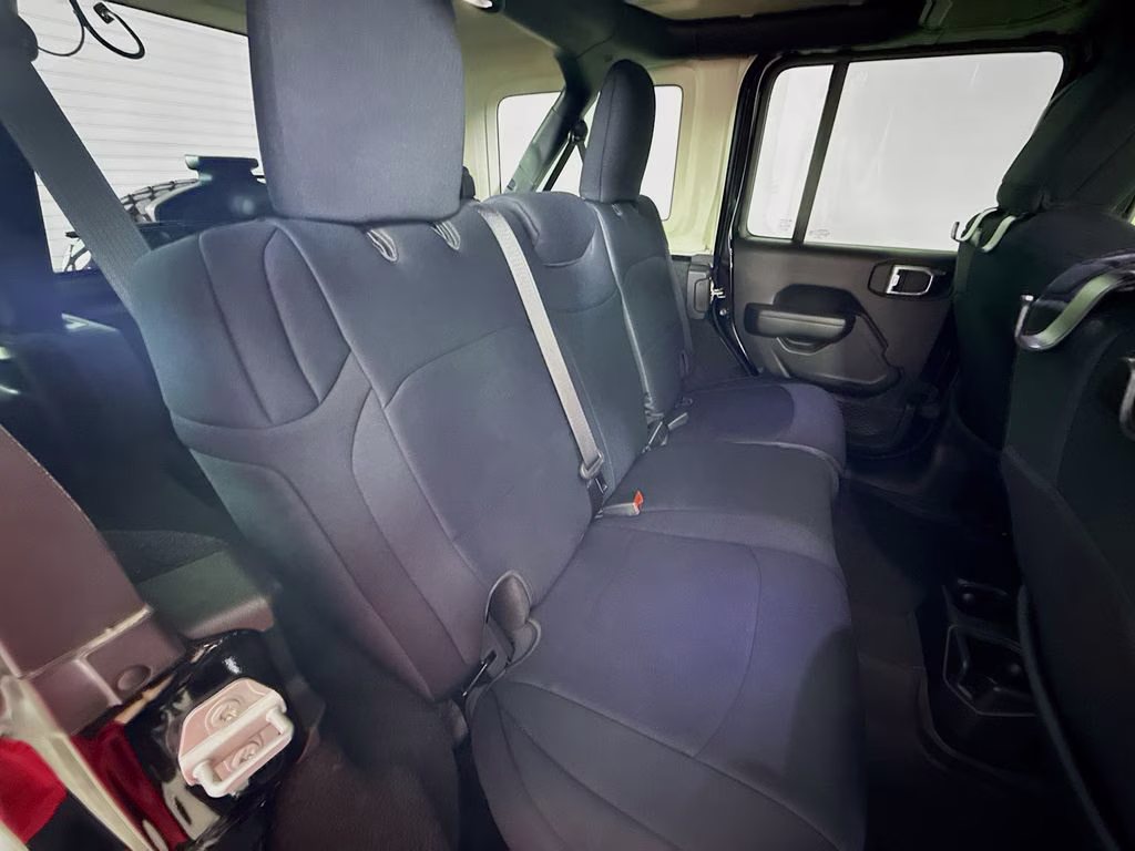 2022 Black Clearcoat Jeep Wrangler Unlimited Willys 4X4 SUV