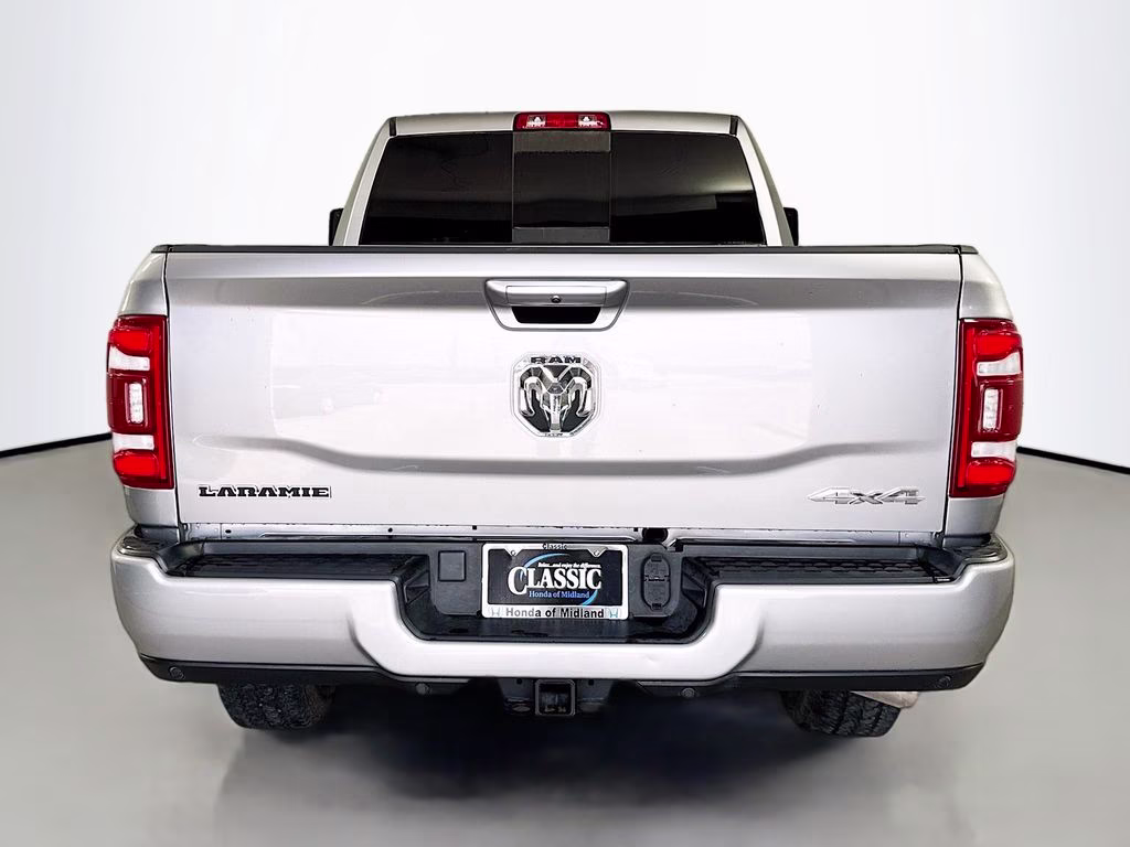 2024 Billet Silver Metallic Clearcoat Ram 2500 Laramie 4X4 Truck