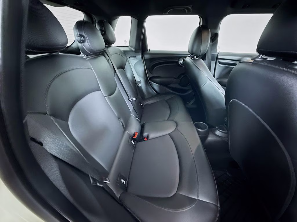 2020 Pepper White MINI Cooper Oxford Edition FWD Hatchback