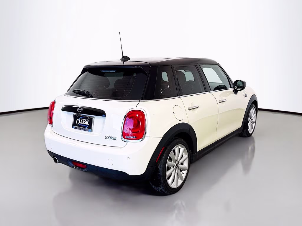 2020 Pepper White MINI Cooper Oxford Edition FWD Hatchback