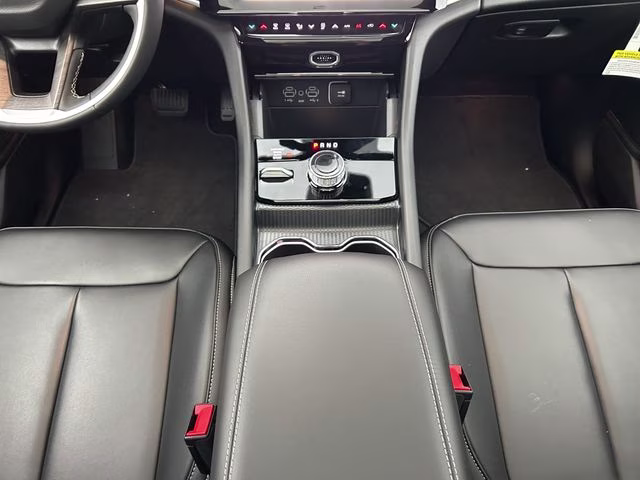 2026 Bright White Clearcoat Jeep Grand Cherokee L Limited 4X4 SUV
