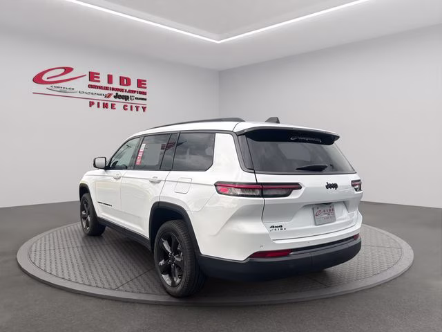 2026 Bright White Clearcoat Jeep Grand Cherokee L Limited 4X4 SUV