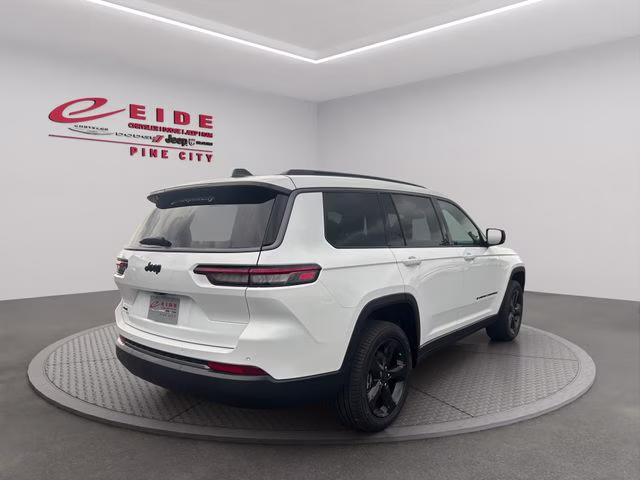 2026 Bright White Clearcoat Jeep Grand Cherokee L Limited 4X4 SUV