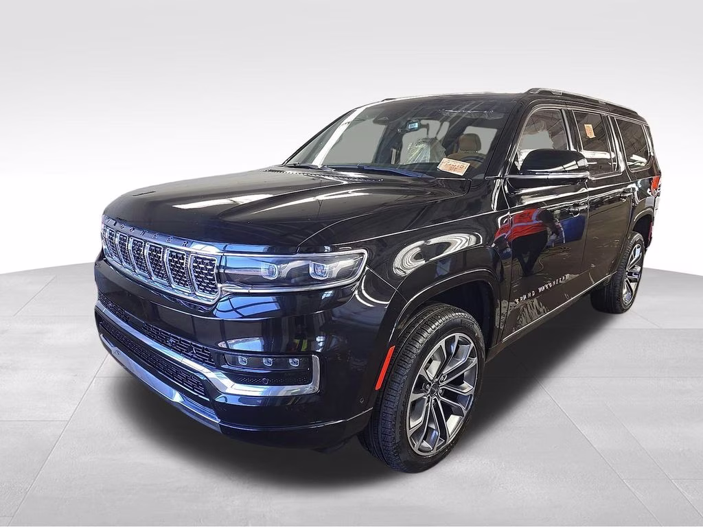 2023 Diamond Black Crystal Pearlcoat Jeep Grand Wagoneer L Series III 4X4 SUV