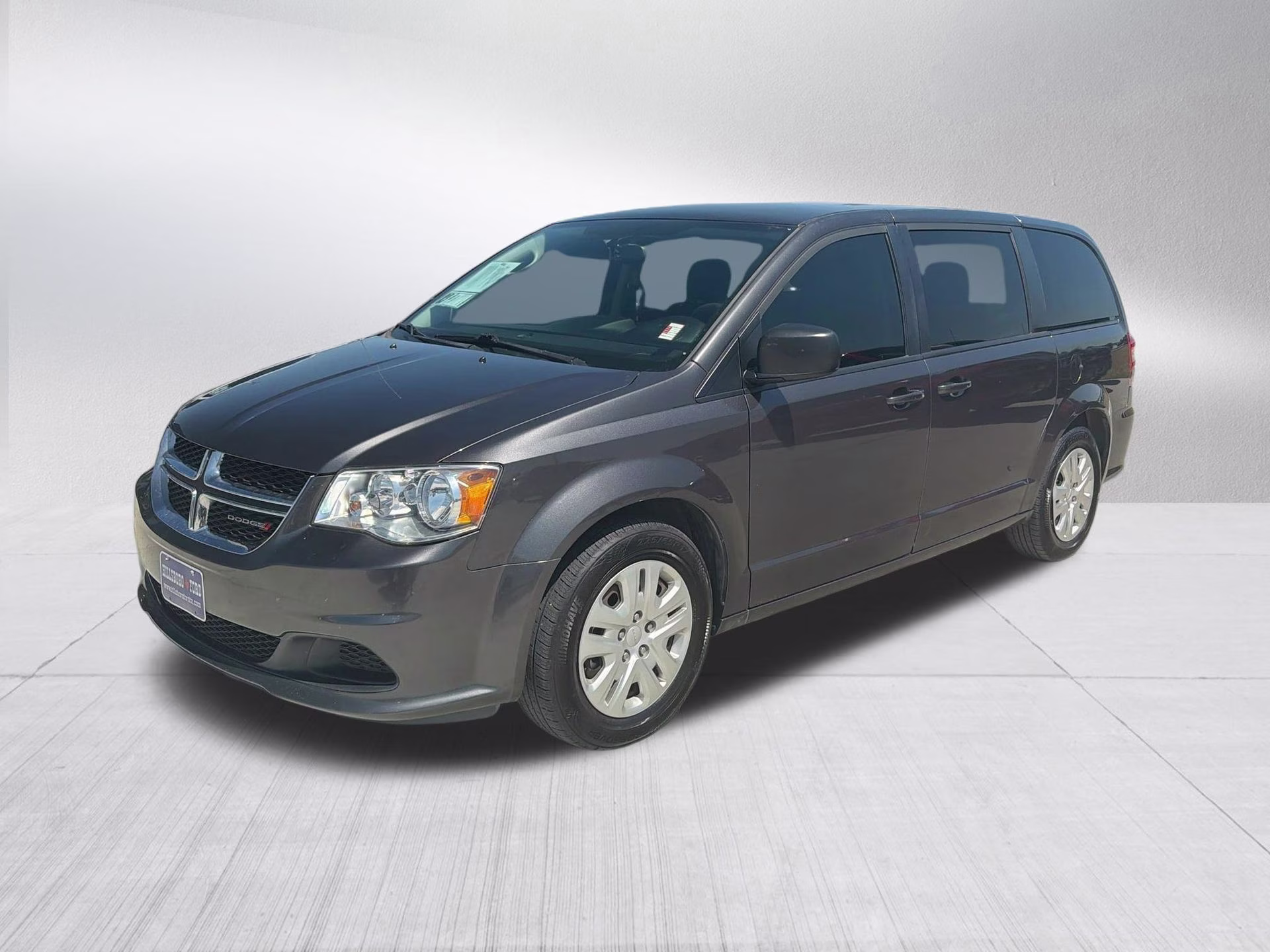 2018 Granite Pearlcoat Dodge Grand Caravan SE FWD Van