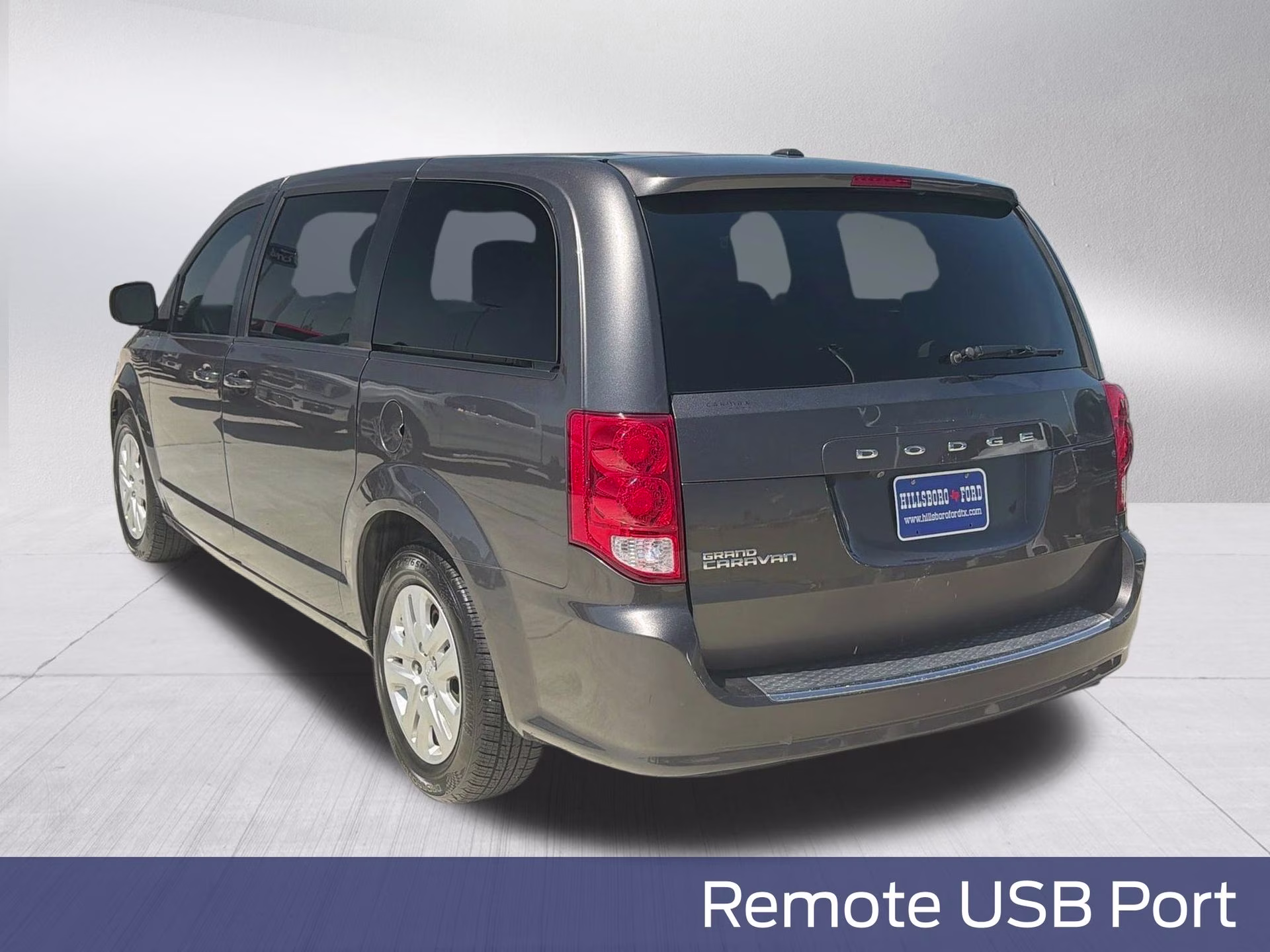 2018 Granite Pearlcoat Dodge Grand Caravan SE FWD Van