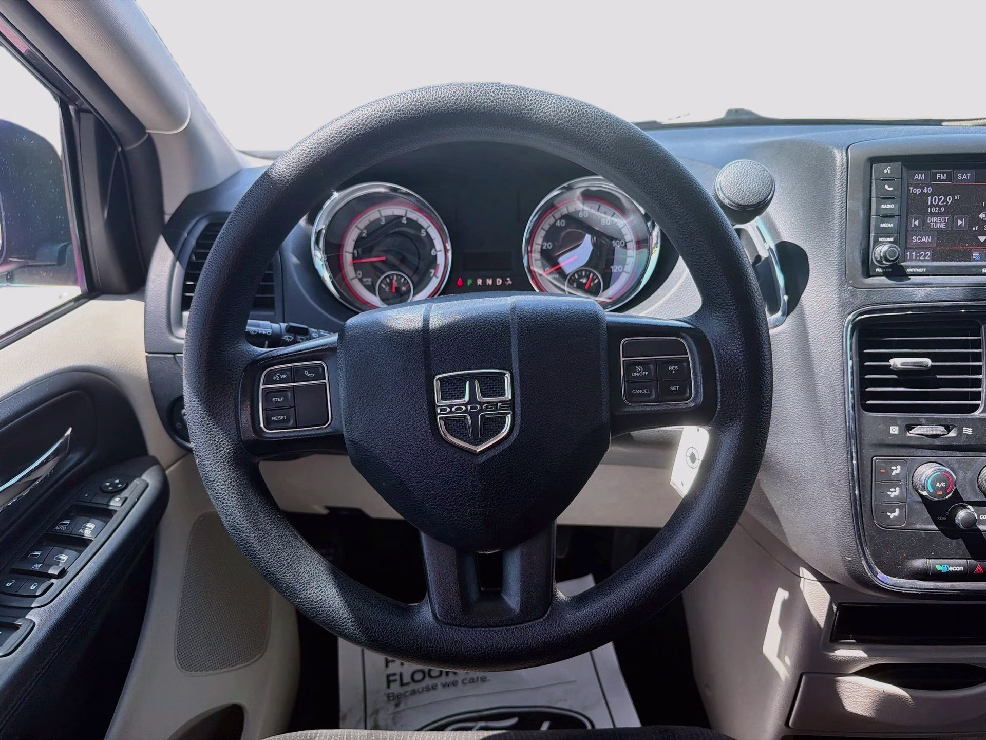 2018 Granite Pearlcoat Dodge Grand Caravan SE FWD Van
