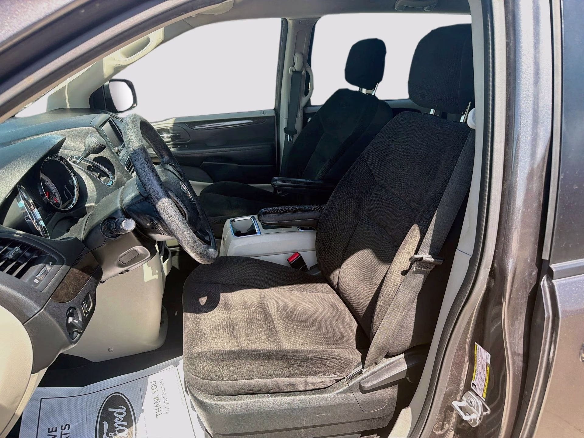 2018 Granite Pearlcoat Dodge Grand Caravan SE FWD Van