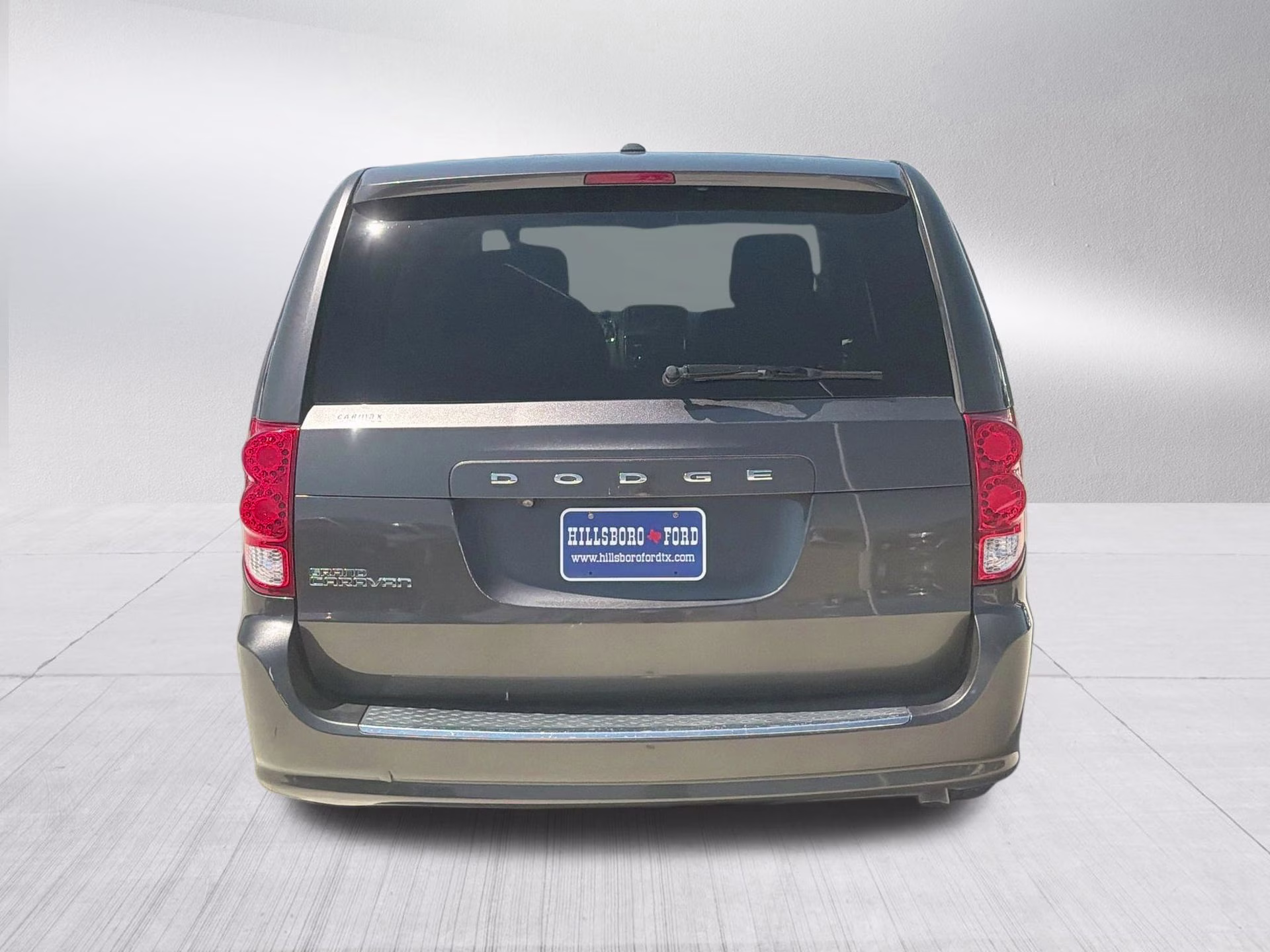 2018 Granite Pearlcoat Dodge Grand Caravan SE FWD Van