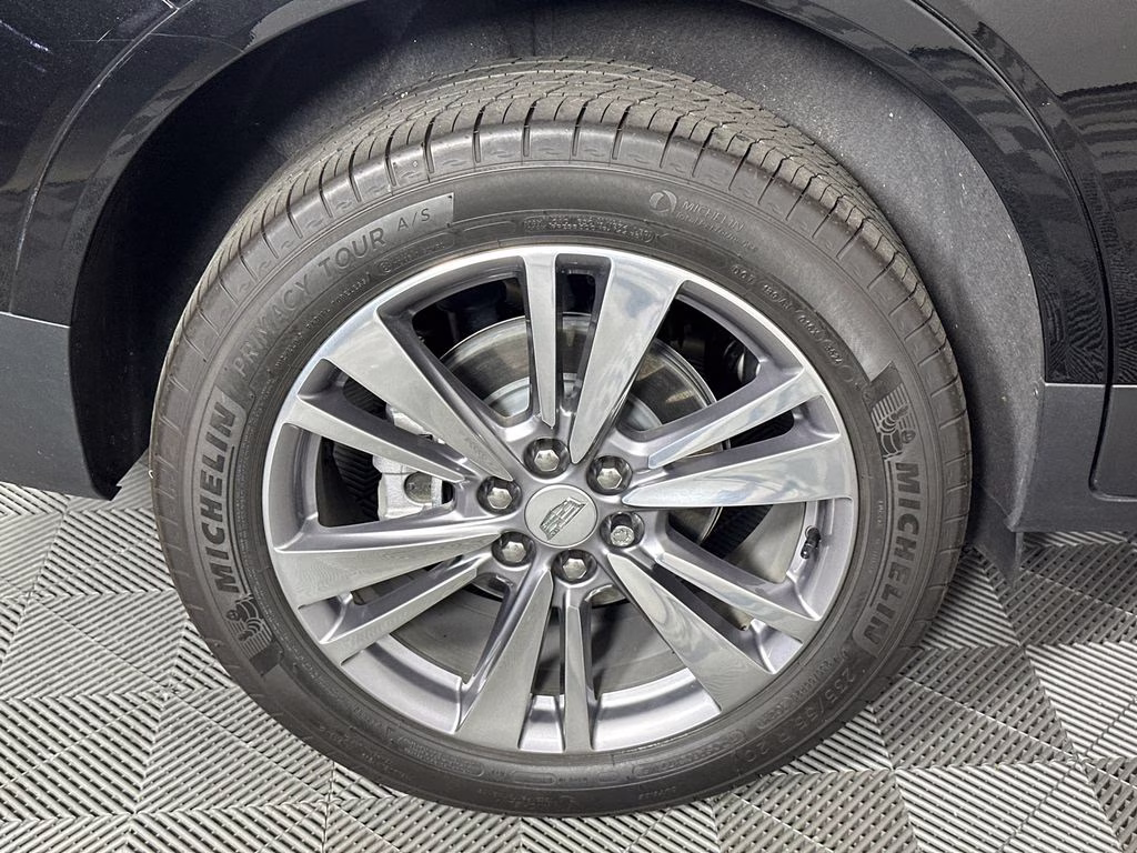 2025 Stellar Black Metallic Cadillac XT5 Premium Luxury FWD SUV