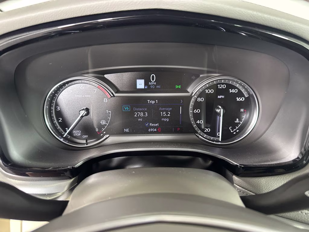 2025 Stellar Black Metallic Cadillac XT5 Premium Luxury FWD SUV