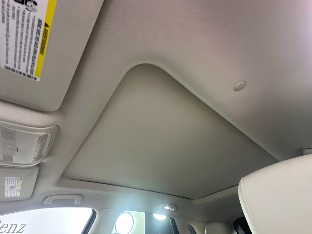 2025 Stellar Black Metallic Cadillac XT5 Premium Luxury FWD SUV