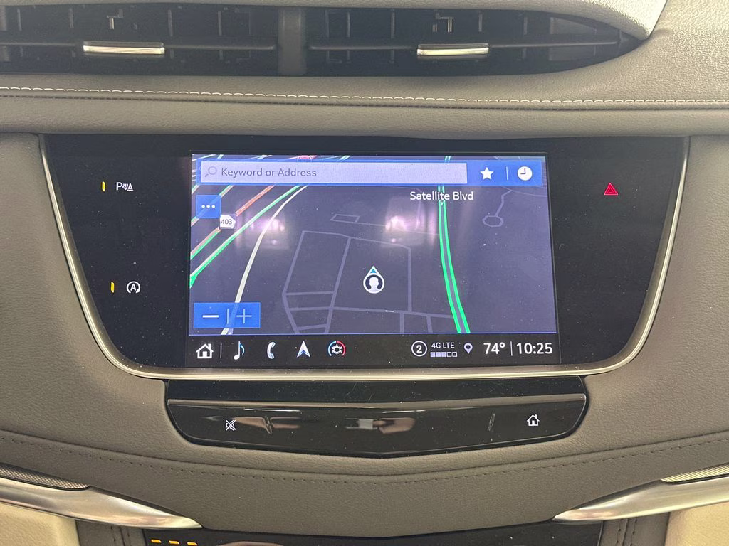 2025 Stellar Black Metallic Cadillac XT5 Premium Luxury FWD SUV