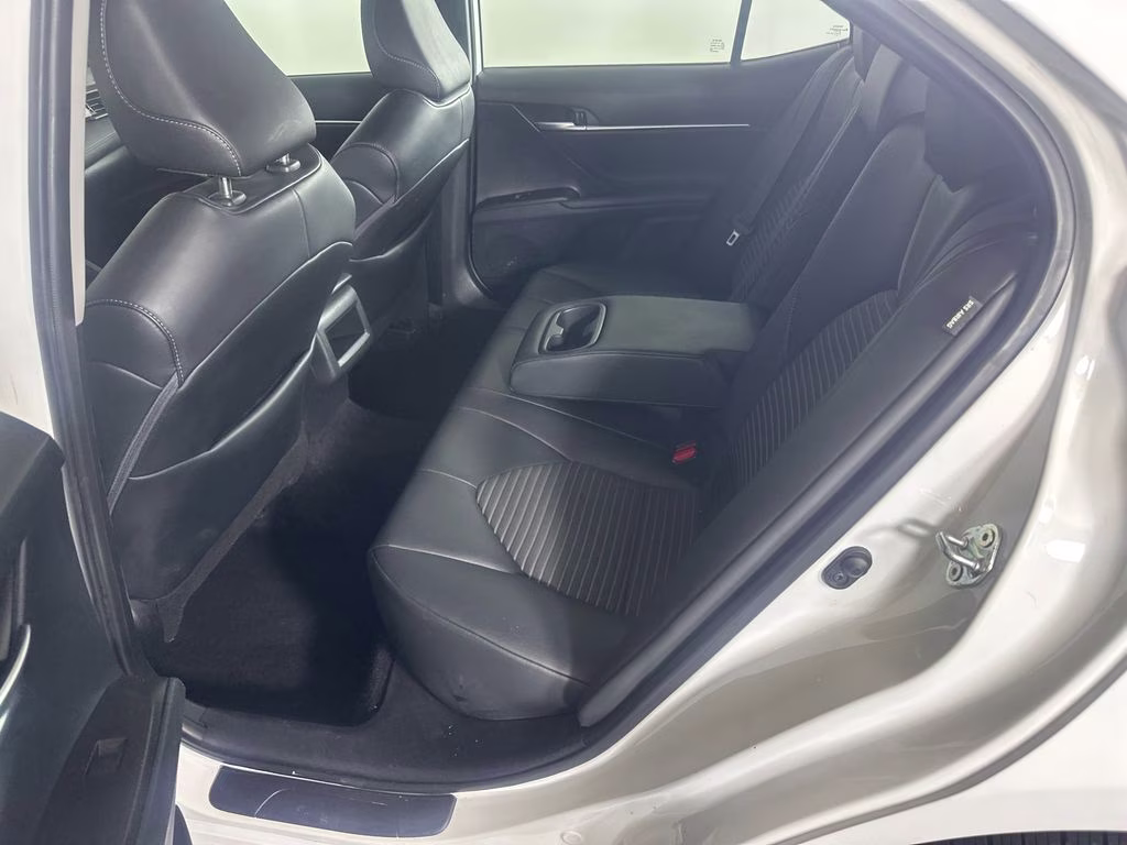 2023 Ice Cap Toyota Camry SE FWD Sedan