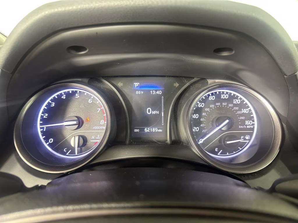 2023 Ice Cap Toyota Camry SE FWD Sedan
