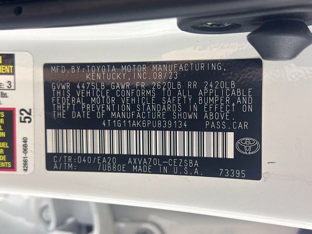 2023 Ice Cap Toyota Camry SE FWD Sedan