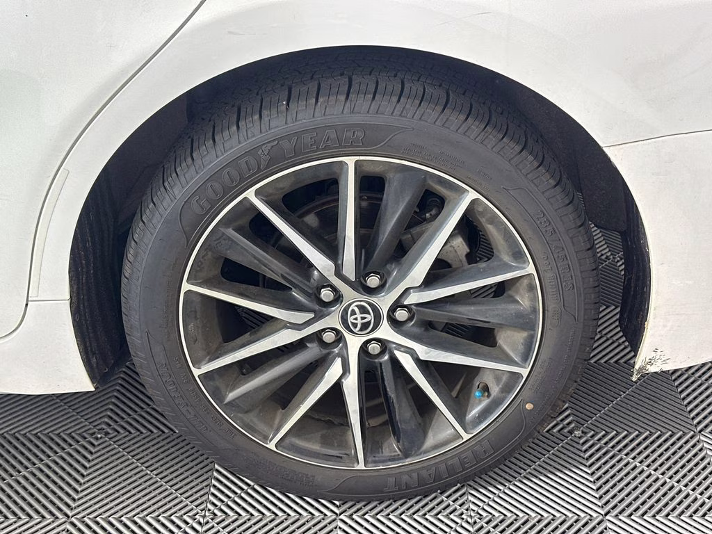 2023 White Toyota Camry FWD Sedan