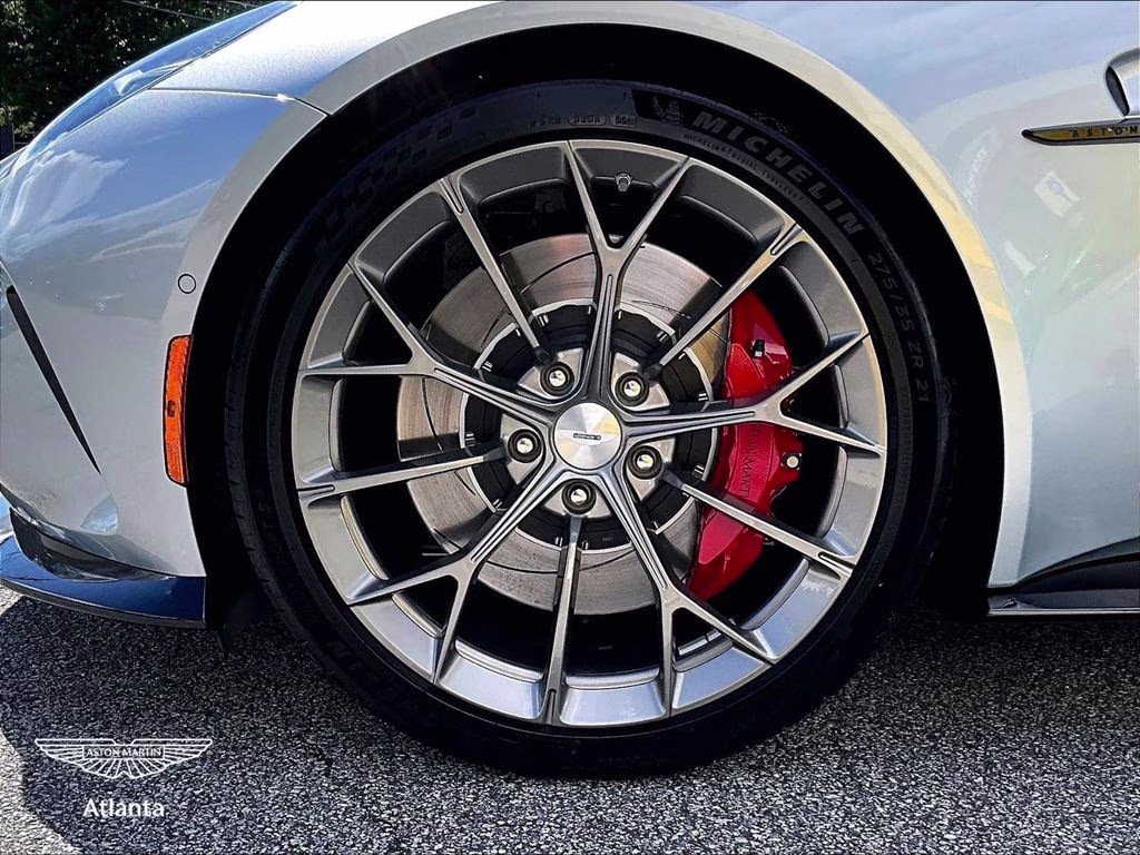 2026 Titanium Silver Aston Martin Vantage S RWD Coupe