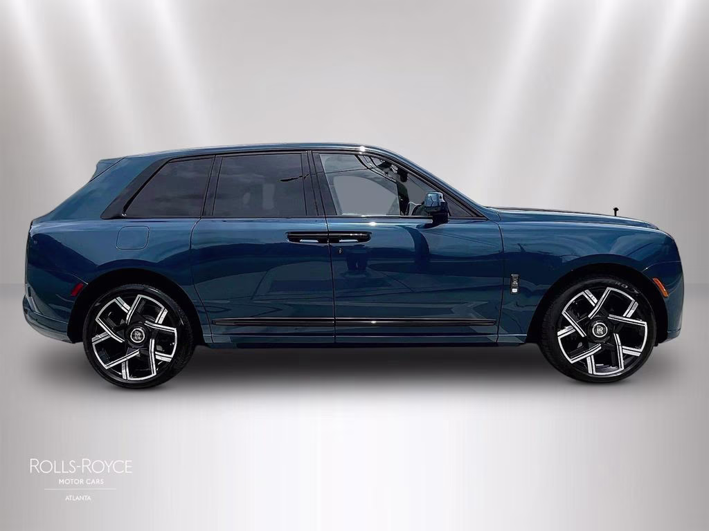 2027 Mustique Blue Rolls-Royce Black Badge Cullinan AWD SUV
