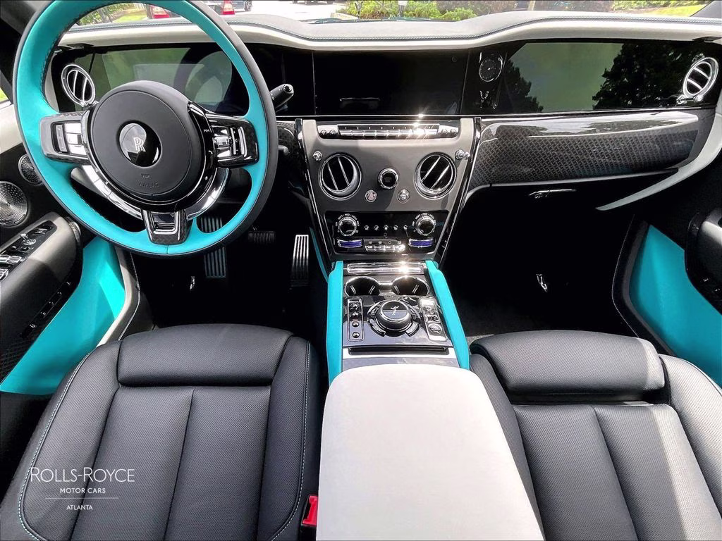 2027 Mustique Blue Rolls-Royce Black Badge Cullinan AWD SUV