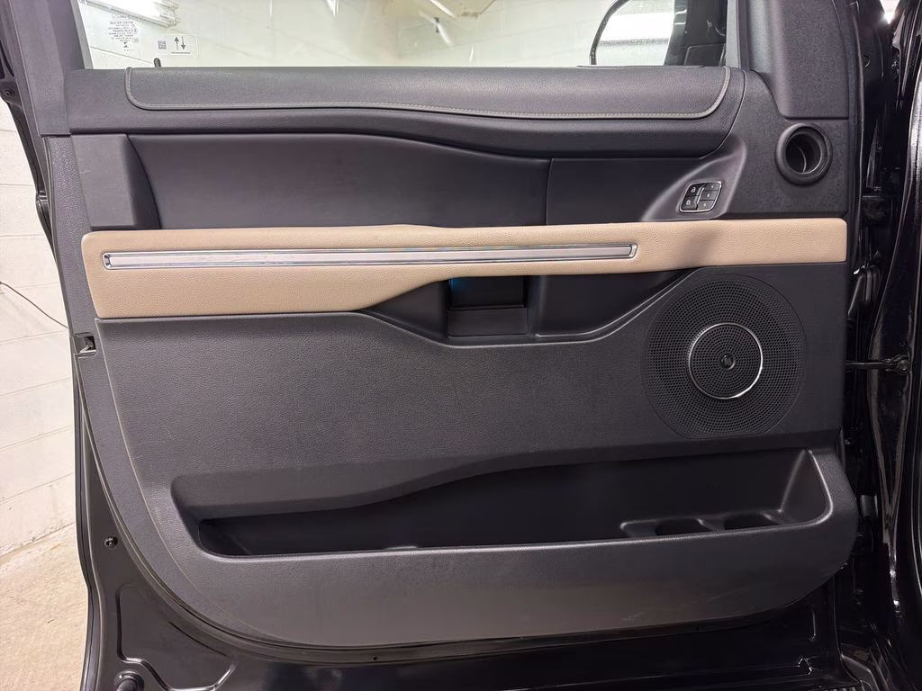 2024 Black Metallic Ford Expedition Max Limited RWD SUV