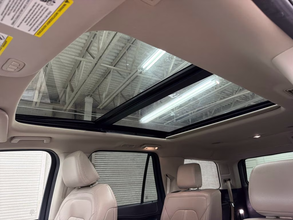 2024 Oxford White Ford Expedition Limited RWD SUV