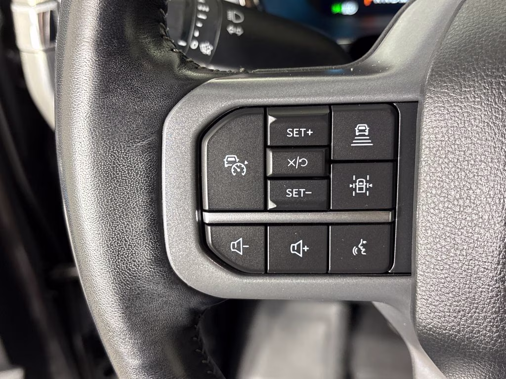 2023 Gray Metallic Ford F-150 Lariat 4X4 Truck