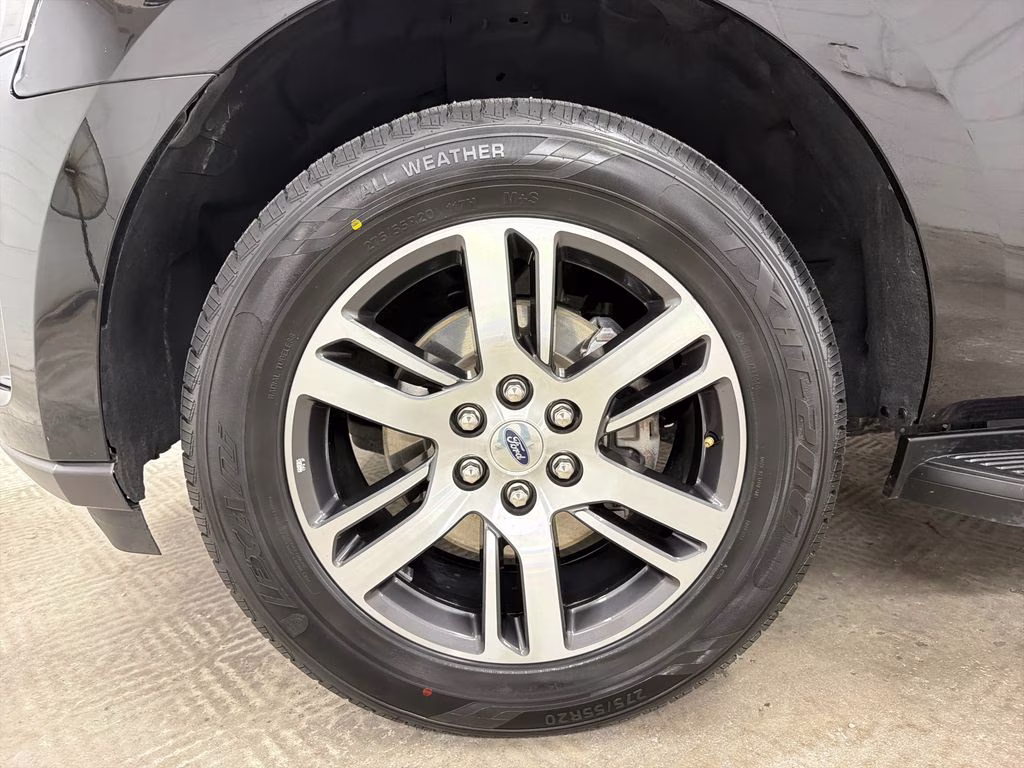 2024 Black Metallic Ford Expedition Max Limited RWD SUV