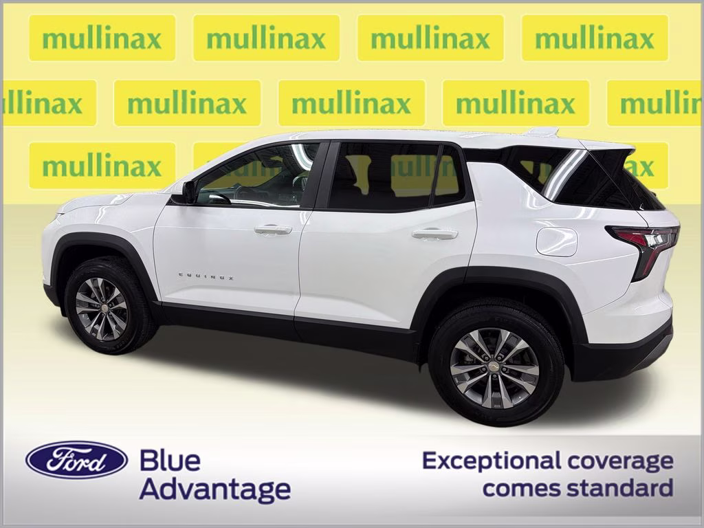 2026 Polar White Tricoat Chevrolet Equinox LT FWD SUV