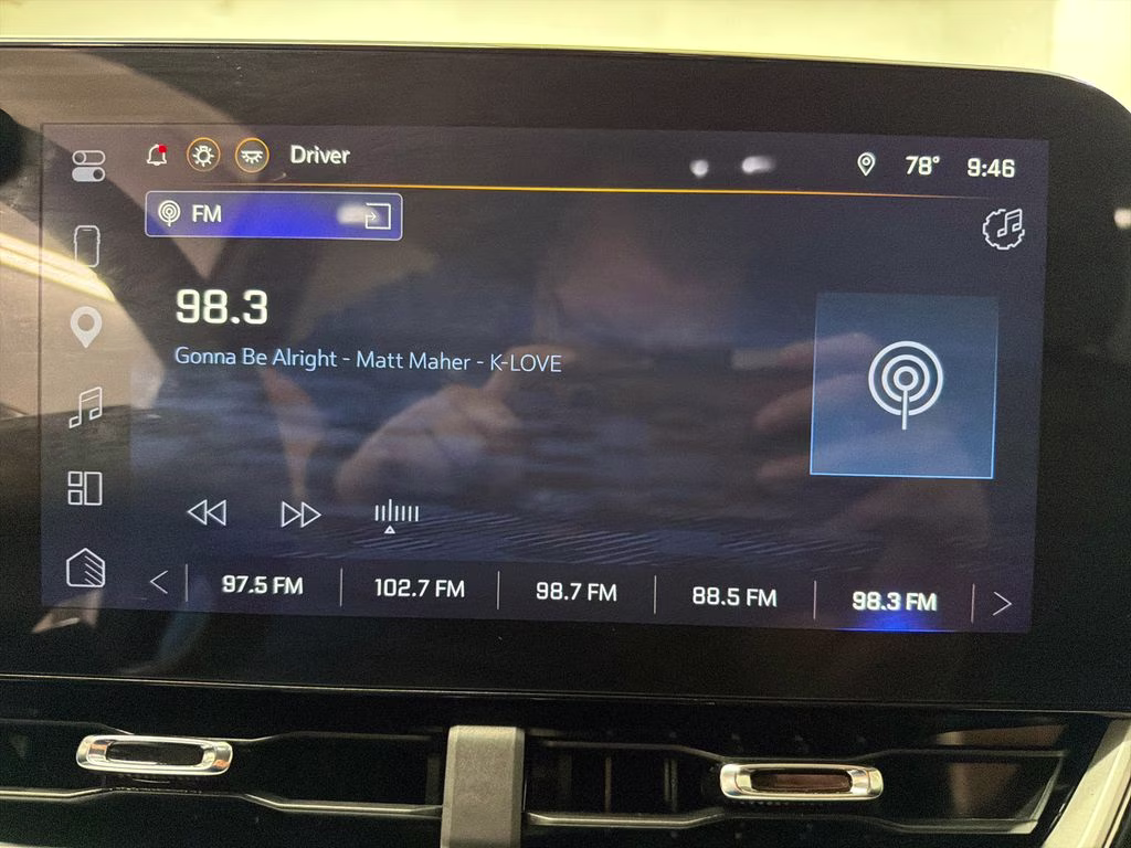 2026 Polar White Tricoat Chevrolet Equinox LT FWD SUV