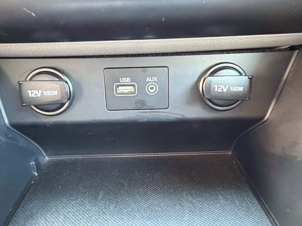 2018 Phantom Black Hyundai Sonata SE FWD Sedan