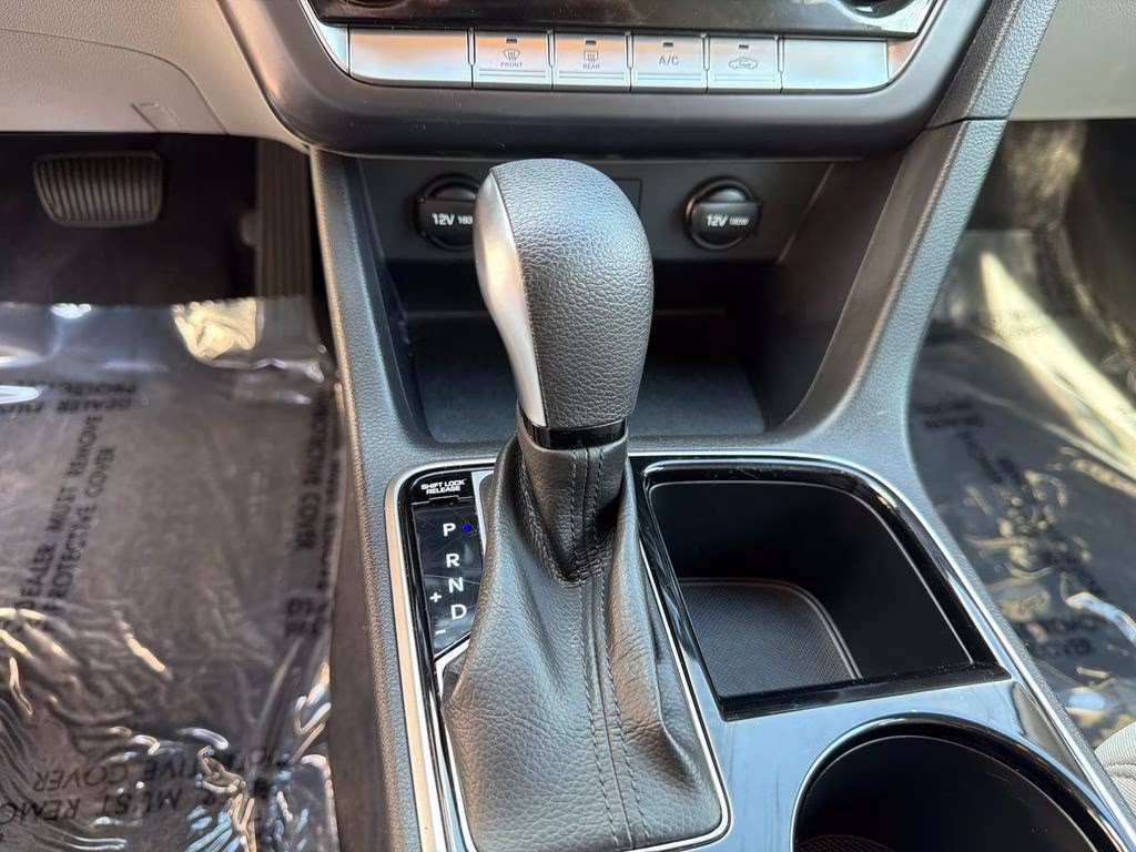 2018 Phantom Black Hyundai Sonata SE FWD Sedan