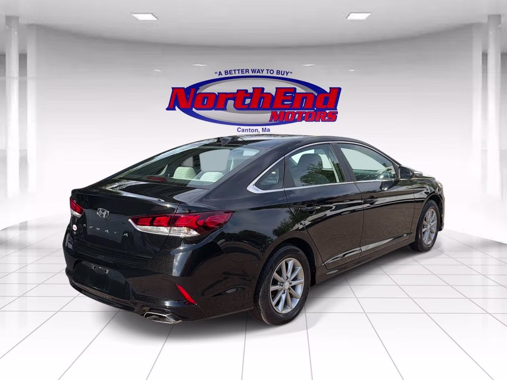 2018 Phantom Black Hyundai Sonata SE FWD Sedan