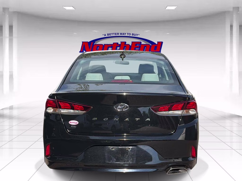 2018 Phantom Black Hyundai Sonata SE FWD Sedan