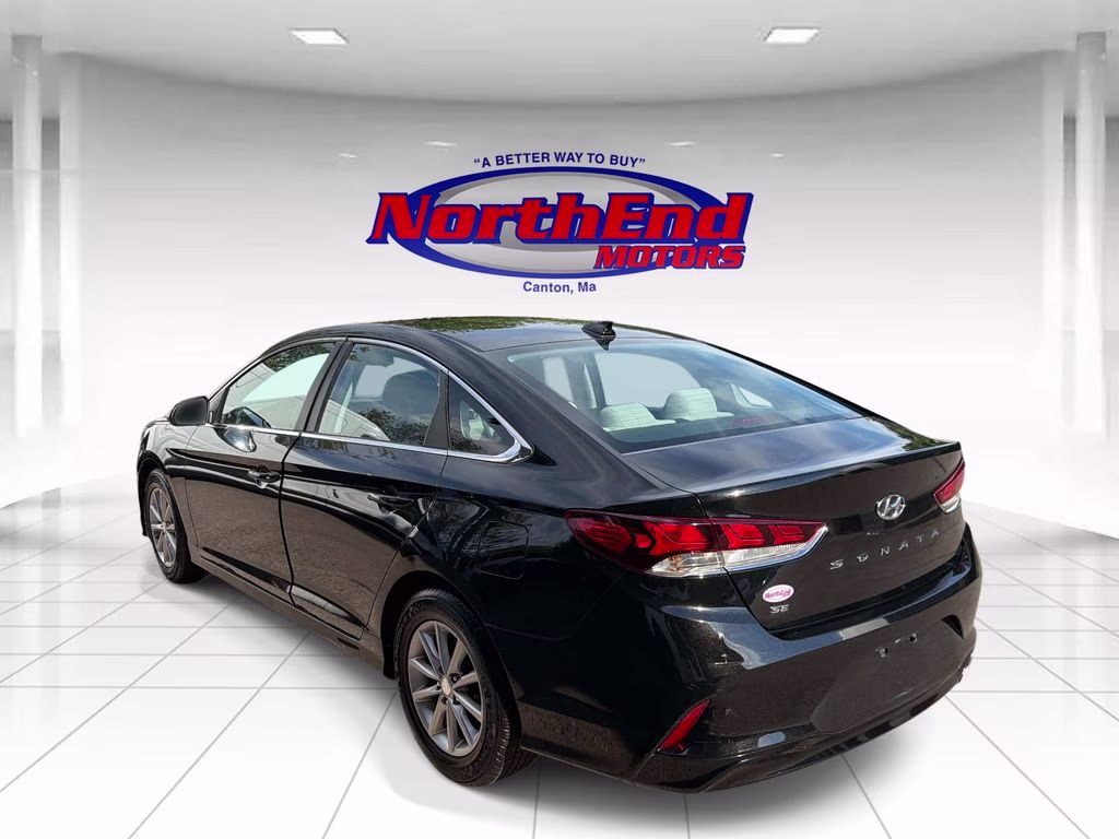 2018 Phantom Black Hyundai Sonata SE FWD Sedan