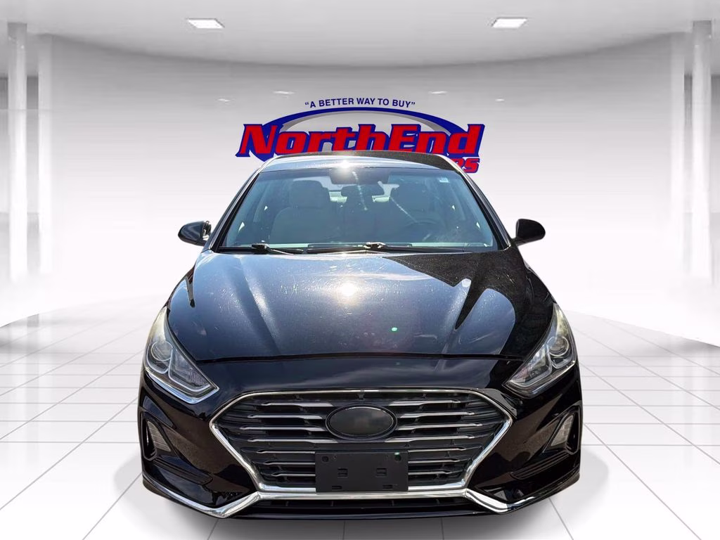 2018 Phantom Black Hyundai Sonata SE FWD Sedan