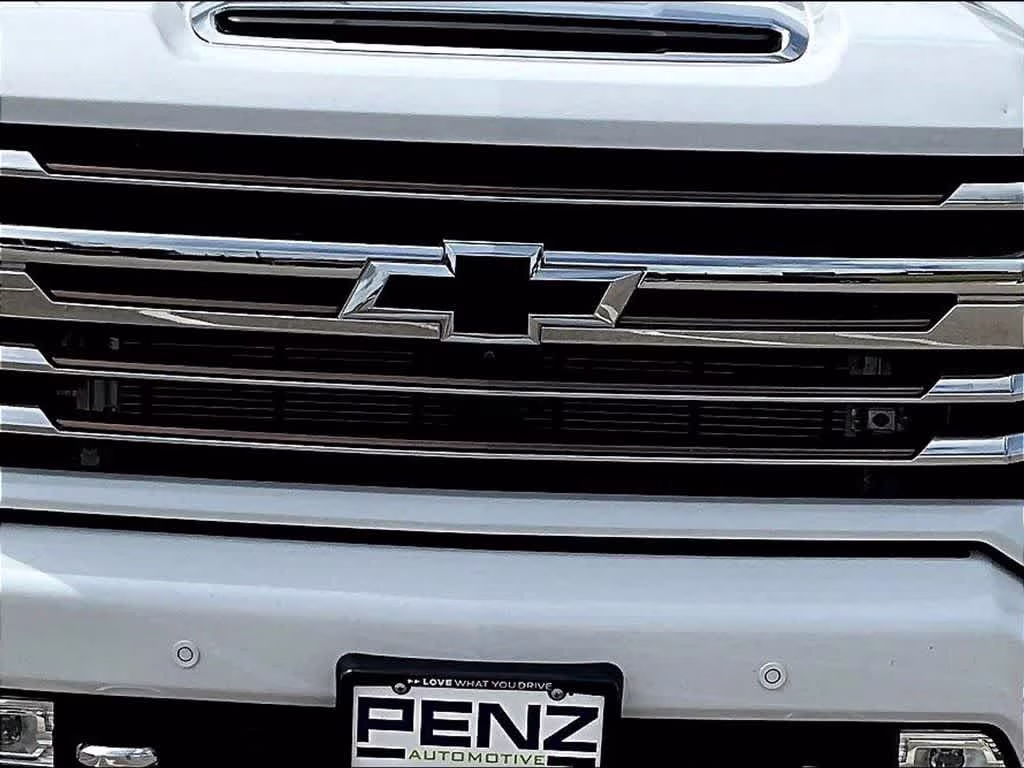 2022 Summit White Chevrolet Silverado 3500HD High Country 4X4 Truck