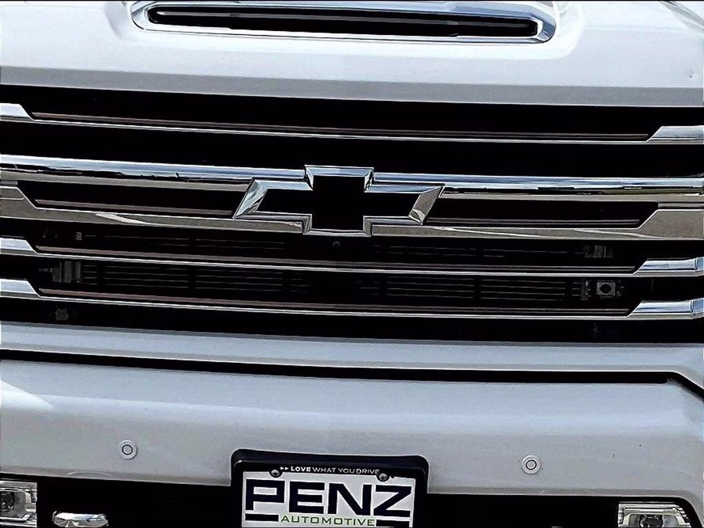 2022 Summit White Chevrolet Silverado 3500HD High Country 4X4 Truck