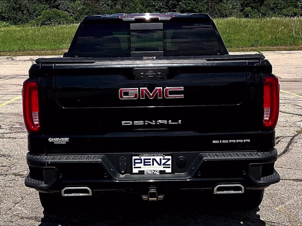 2020 Onyx Black GMC Sierra 1500 Denali 4X4 Truck