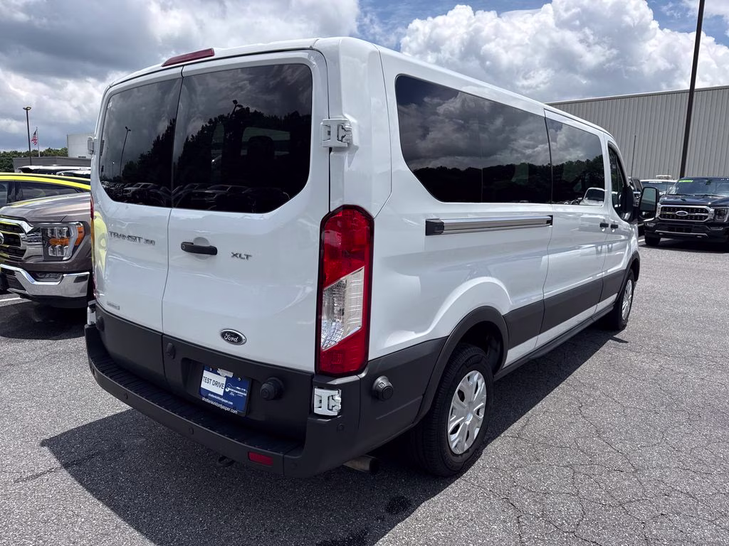 2024 Oxford White Ford Transit-350 XLT RWD Crossover