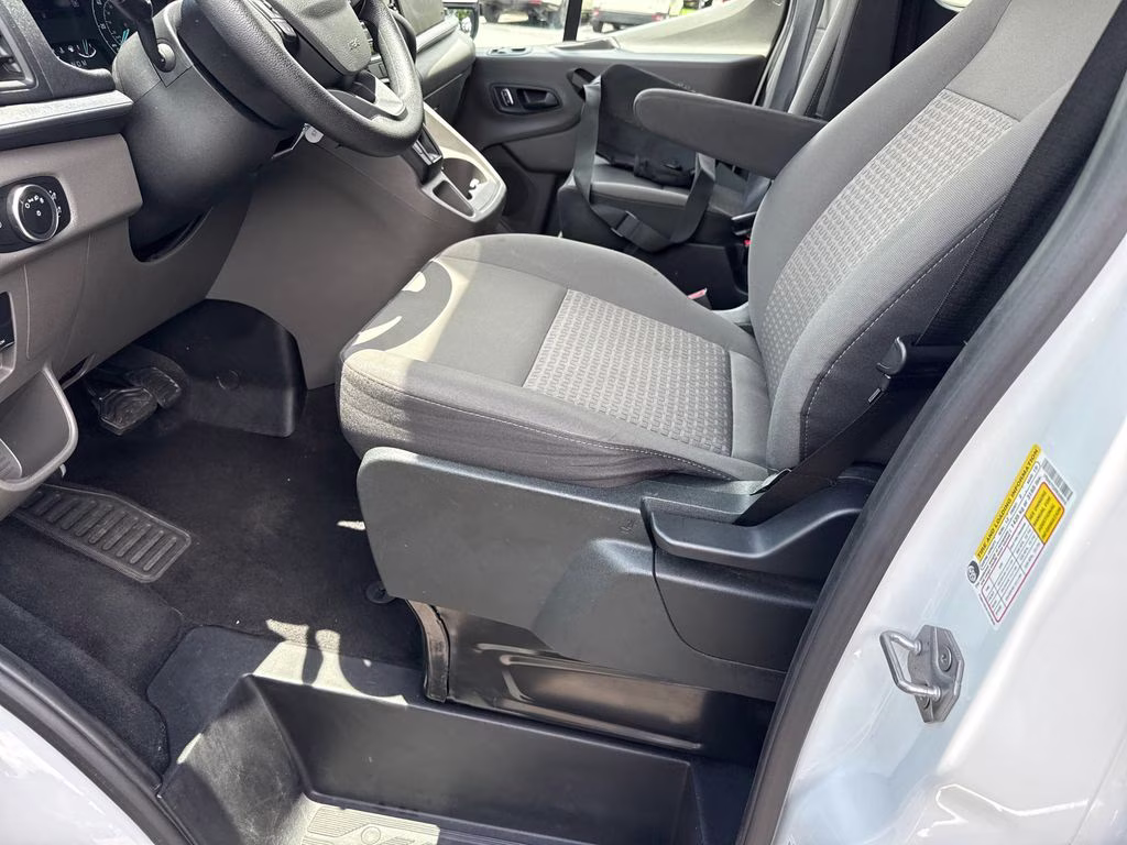 2024 Oxford White Ford Transit-350 XLT RWD Crossover