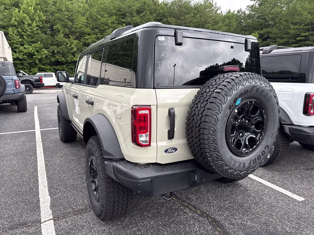 2026 Tan Ford Bronco Big Bend 4X4 SUV
