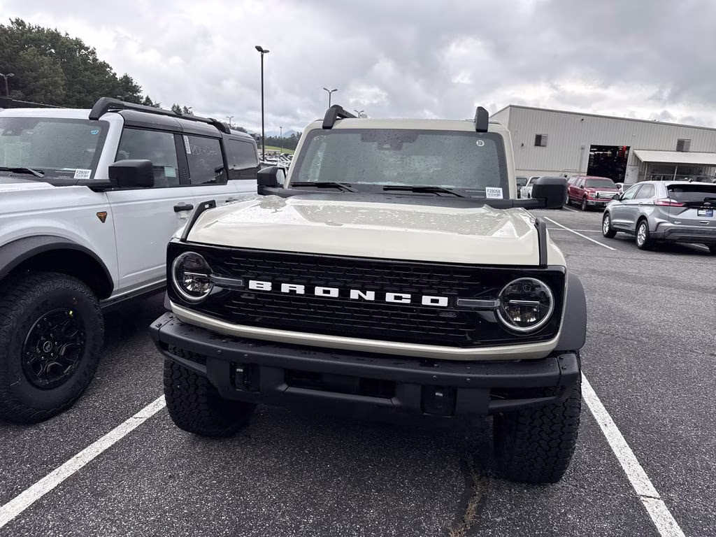 2026 Tan Ford Bronco Big Bend 4X4 SUV