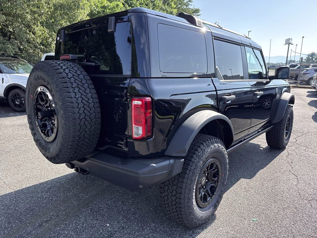 2026 Shadow Black Ford Bronco Big Bend 4X4 SUV