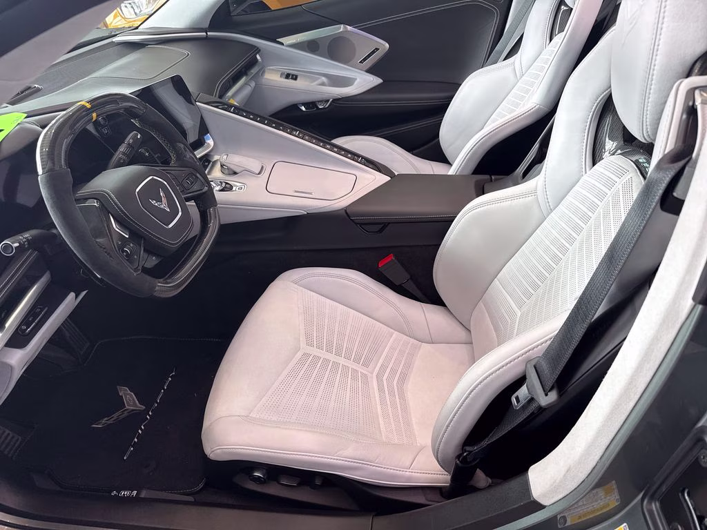 2023 Hypersonic Gray Metallic Chevrolet Corvette Stingray RWD Convertible