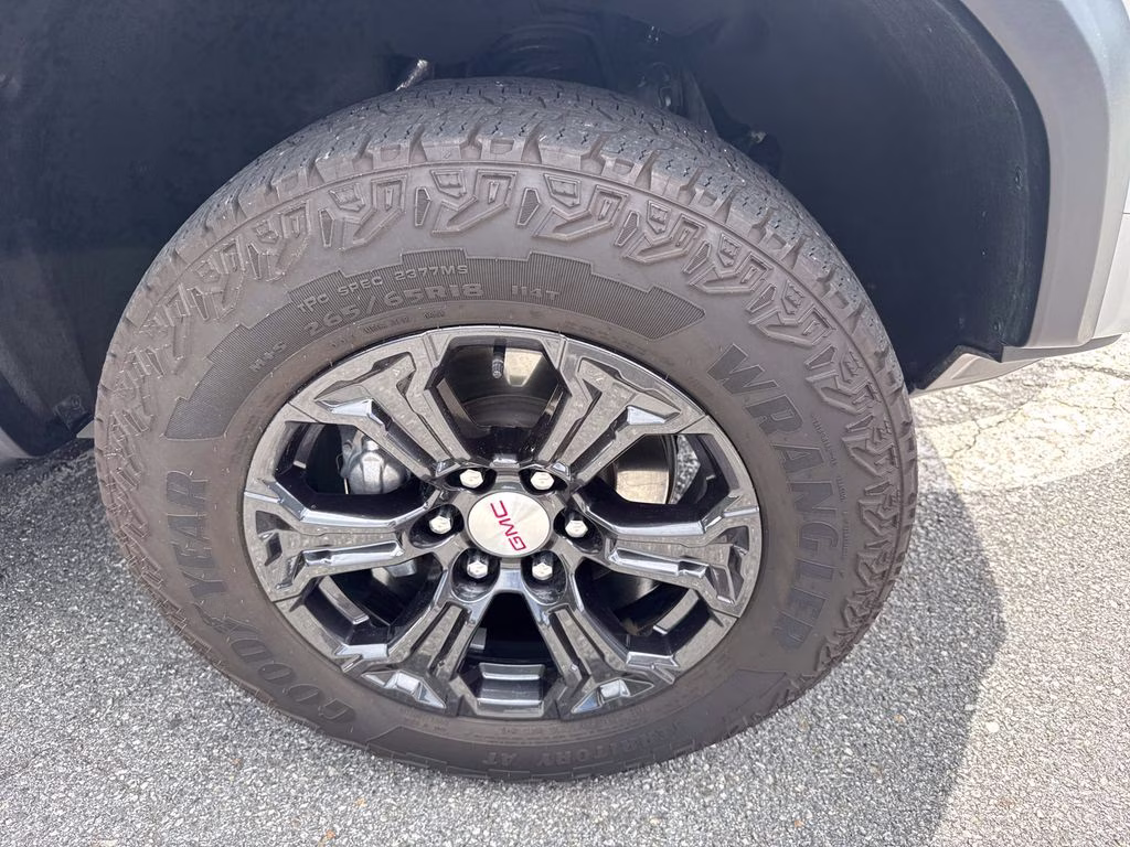 2023 Summit White GMC Canyon Elevation RWD Truck