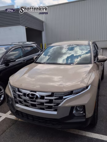 2023 California Sand Hyundai Santa Cruz SE AWD Truck