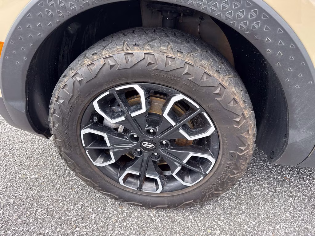 2023 California Sand Hyundai Santa Cruz SE AWD Truck